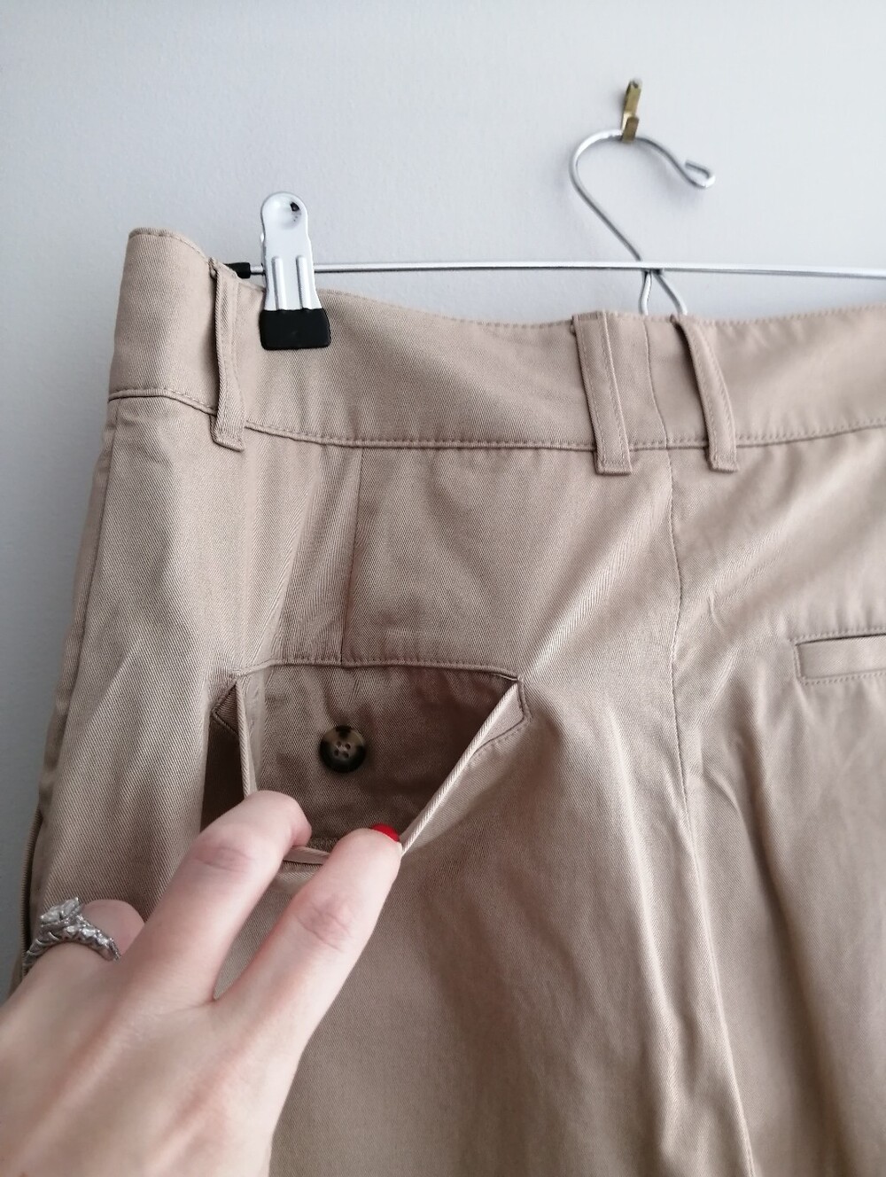 Club Monaco Cuffed Chino Pleated Wide Leg Pants Khaki Camel Size 8 - Picture 10 of 16